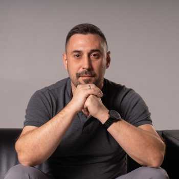 Художник Дмитрий Трудов