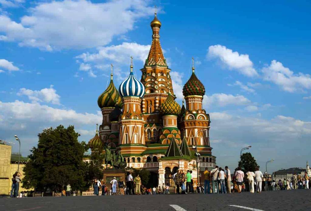 hram-vasiliya-blazhennogo-12 (1).jpg