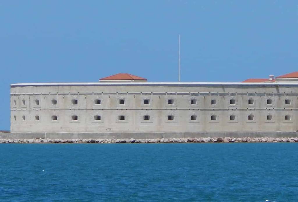 Константиновская батарея (Севастополь)